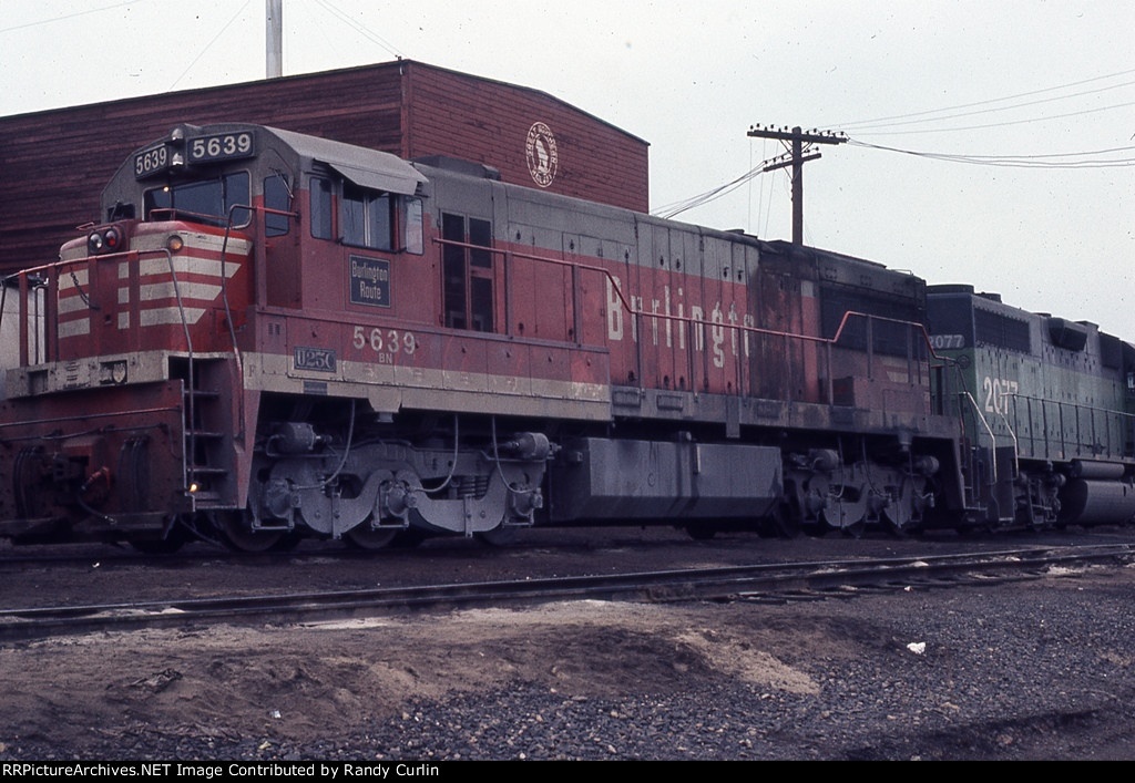 BN 5639 at Klamath Falls